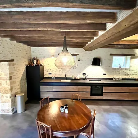 Vila Maison De Avec Piscine Chauffee, Jacuzzi Et Jardin Prive - Proche Circuit Des 24h Du Mans Saint-Christophe-en-Champagne