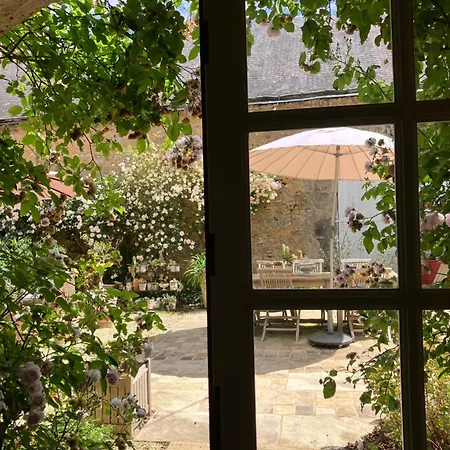 Villa Maison De Avec Piscine Chauffee, Jacuzzi Et Jardin Prive - Proche Circuit Des 24h Du Mans