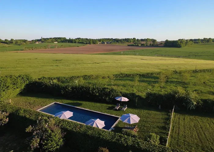 Βίλα Maison De Avec Piscine Chauffee, Jacuzzi Et Jardin Prive - Proche Circuit Des 24h Du Mans