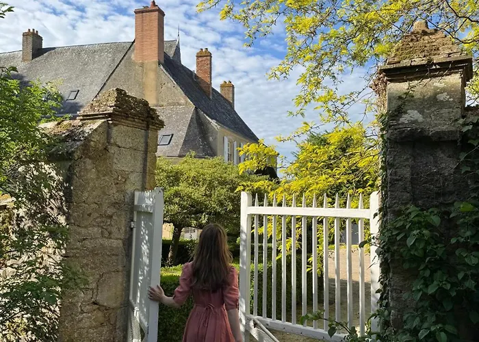 Βίλα Maison De Avec Piscine Chauffee, Jacuzzi Et Jardin Prive - Proche Circuit Des 24h Du Mans *
